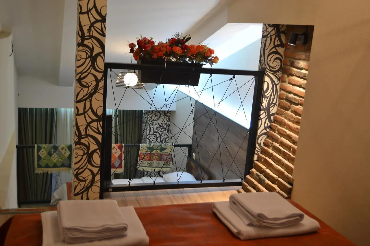 Winograph Loft Apartment Tbilisi